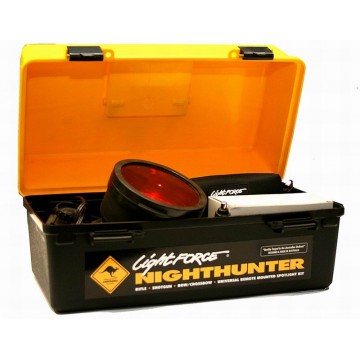 Фонарь-прожектор LIGHTFORCE Mод. PREDATOR-SM-PACK (12V) 40.500cd (лампа-GL09: 30W)(красн.фильтр+аккумулятор с футляром+зарядное устр.-во+кейс)