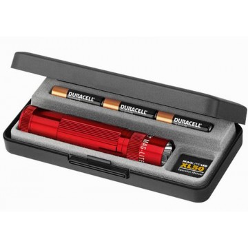 Фонарь MAGLITE LED XL50 3xAAA (139 Lum)(11373cd)(213м)(6ч30м/33ч)(с 3-мя батарейками)(красный)(в пластиковом футляре)