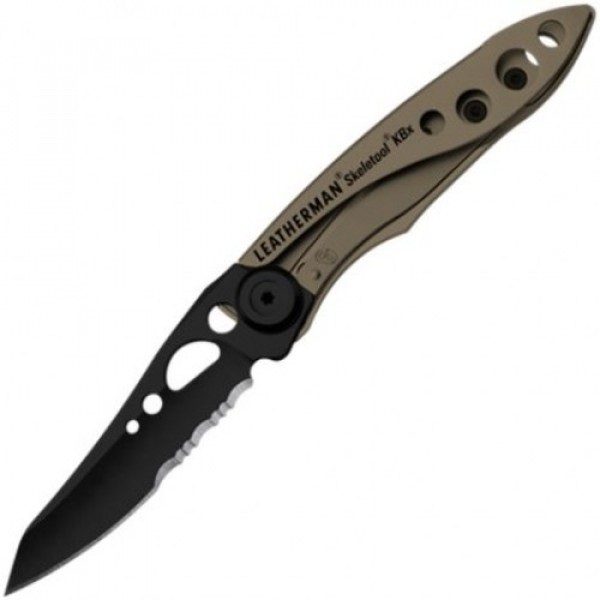 Складной нож LEATHERMAN SKELETOOL KBx BLACK COYOTE TAN (2^) - лезвие Combo (420HC): 6,6см, фиксатор, клип (вес: 37г.)