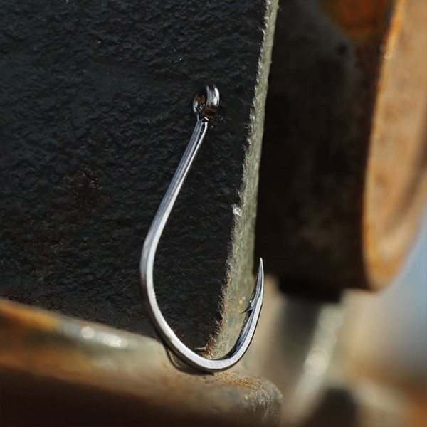 Крючки BKK Iseama-R Diamond Black Nickel №1/0, 6шт